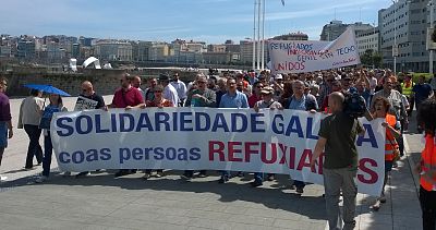 16-06-19 Mani apoio refuxiadas A Corunha00.jpg
